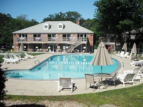 35 Fernview Ave 5, North Andover MA 01845