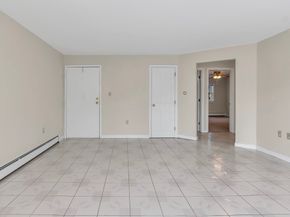 35 Fernview Ave 5, North Andover MA 01845