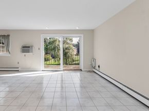 35 Fernview Ave 5, North Andover MA 01845