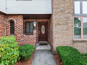 35 Cobblestone Lane 35, Worcester MA 01606