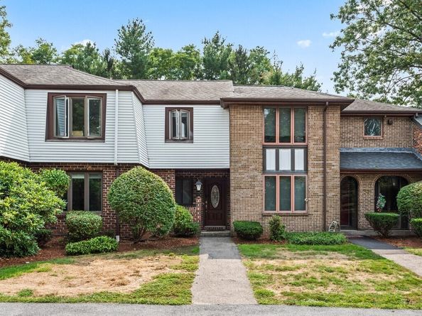 35 Cobblestone Lane 35, Worcester MA 01606