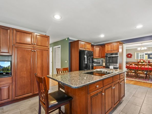 379 Stearns Road, Marlborough MA 01752