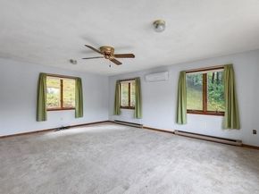 9 Pond Ter, Woburn MA 01801