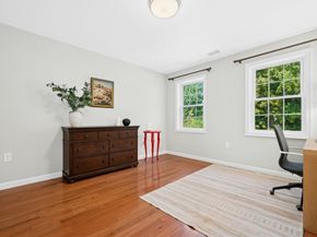 8 Laurel Ct, Acton MA 01720