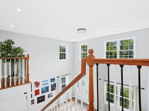 8 Laurel Ct, Acton MA 01720