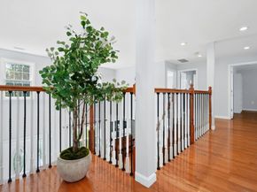 8 Laurel Ct, Acton MA 01720