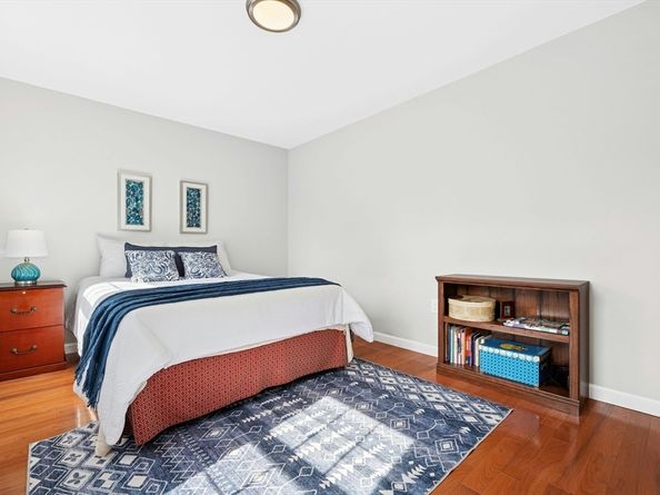 8 Laurel Ct, Acton MA 01720