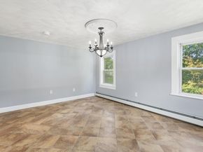 39 Garfield Ave, Woburn MA 01801