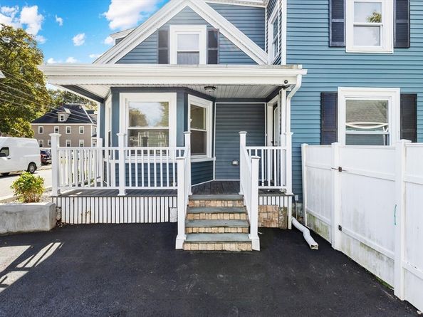 39 Garfield Ave, Woburn MA 01801