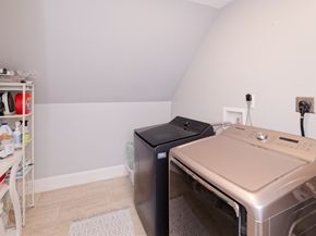 22 Jacobs Rd, Southbridge MA 01550