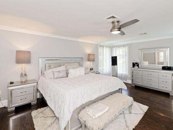 22 Jacobs Rd, Southbridge MA 01550