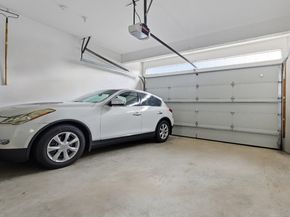 35 Andrea Cir 35, Needham MA 02494