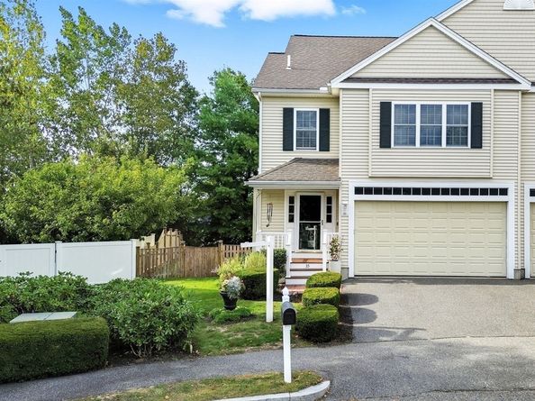 35 Andrea Cir 35, Needham MA 02494