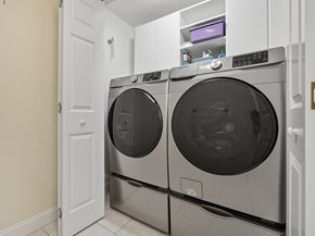 35 Andrea Cir 35, Needham MA 02494