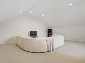 35 Andrea Cir 35, Needham MA 02494