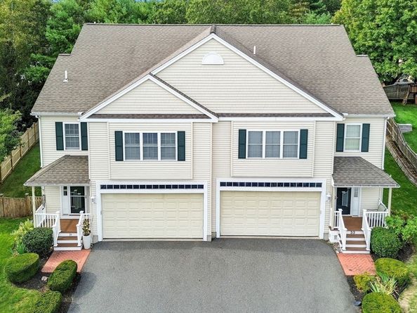 35 Andrea Cir 35, Needham MA 02494
