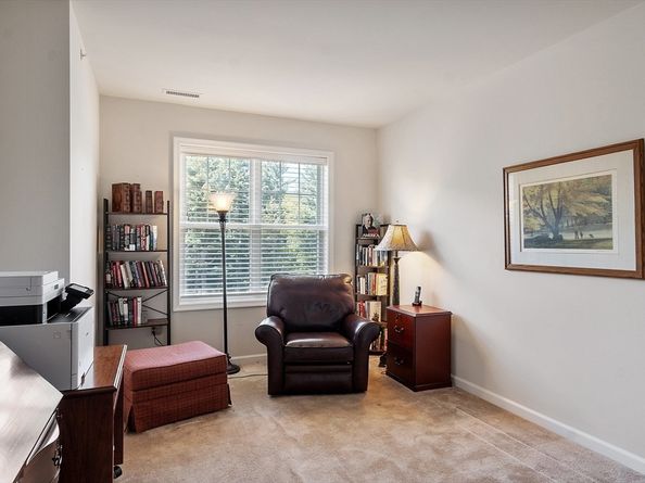 2 Francis Dr 412, Andover MA 01810