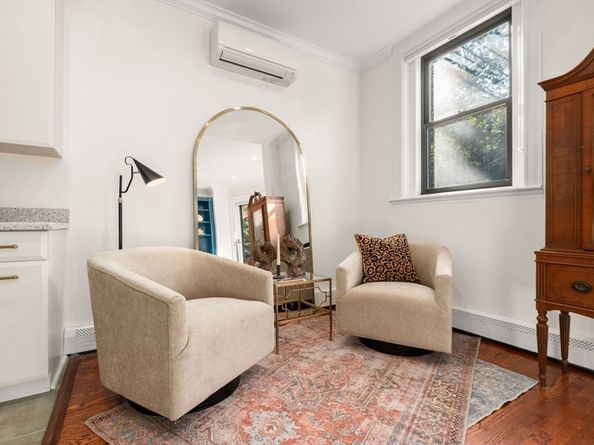 457 Beacon St 5, Boston MA 02115
