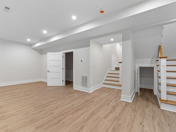 22 Lincoln Road, Lincoln MA 01773