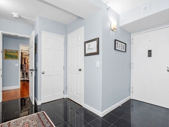 250 Hammond Pond Parkway 102N, Newton MA 02467