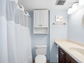 250 Hammond Pond Parkway 102N, Newton MA 02467