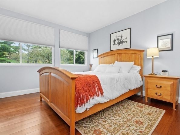 250 Hammond Pond Parkway 102N, Newton MA 02467