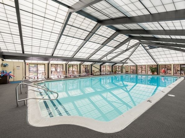 250 Hammond Pond Parkway 102N, Newton MA 02467