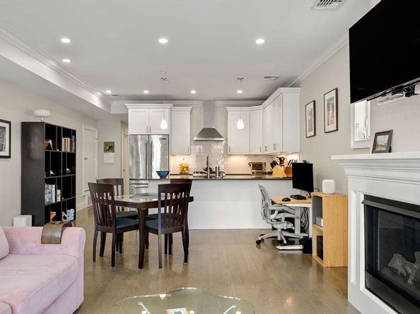 205 W. 8th  St 5, Boston MA 02127