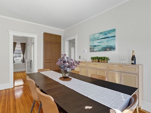 20 Rice St 2, Brookline MA 02445