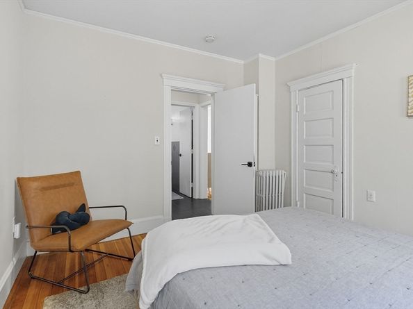 20 Rice St 2, Brookline MA 02445