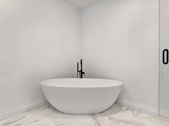 520 East Broadway 2, Boston MA 02127