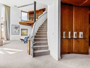 55 Leicester St, Brookline MA 02445