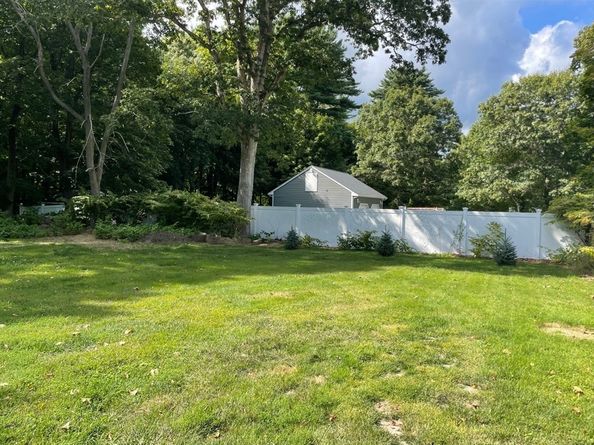 317 Old Center St., Middleboro MA 02346