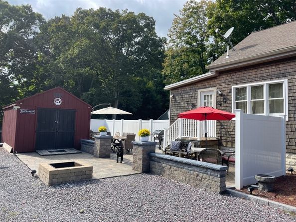 317 Old Center St., Middleboro MA 02346