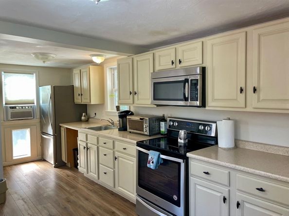 317 Old Center St., Middleboro MA 02346