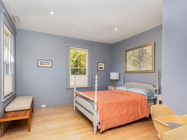 4 Ballast Lane, Marblehead MA 01945