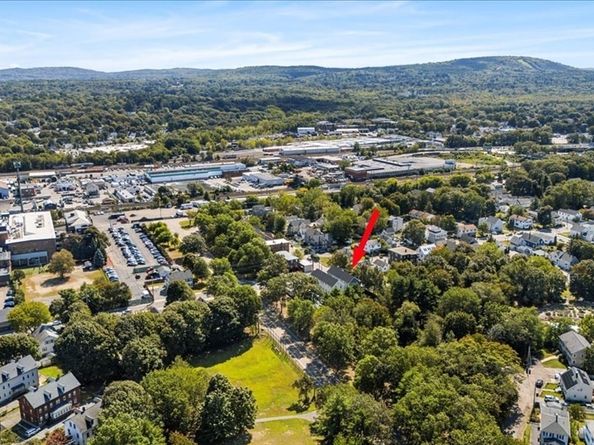 71 Readville St A, Boston MA 02136
