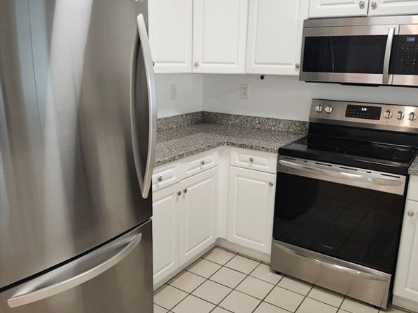 1 Cityview Ln 506, Quincy MA 02169