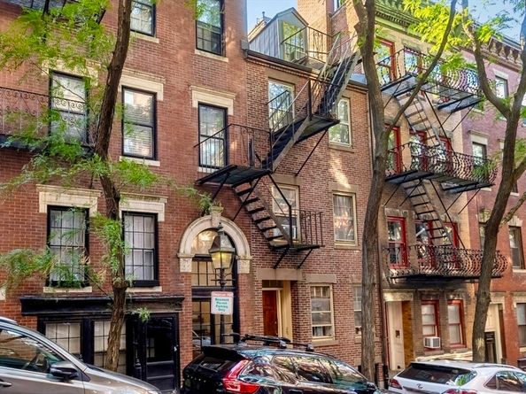 53 Garden St 2, Boston MA 02114