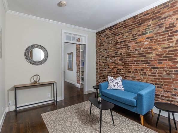 53 Garden St 2, Boston MA 02114