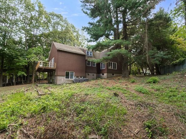 136 Dudley Rd, Newton MA 02459