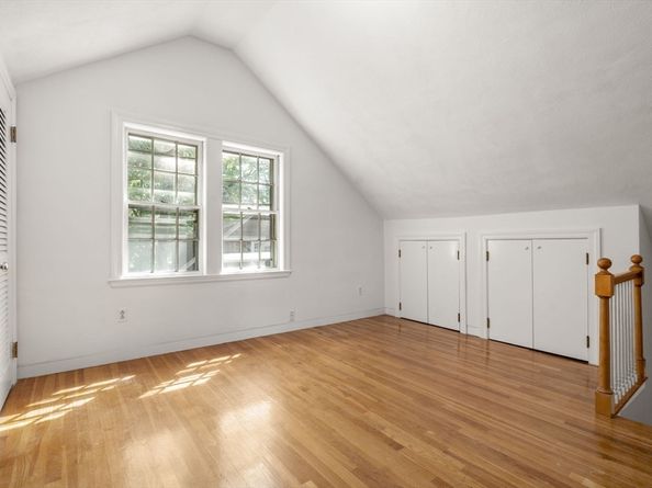 136 Dudley Rd, Newton MA 02459