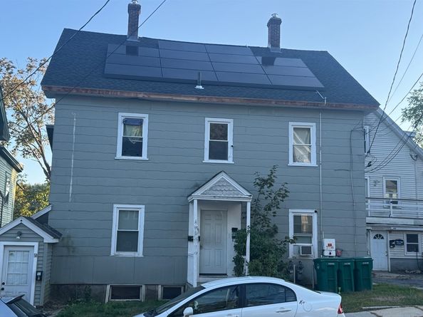 58 Arlington St, Fitchburg MA 01420