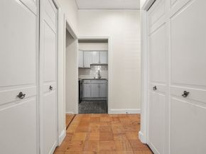 27 Bowdoin St 1C, Boston MA 02114