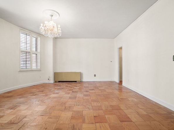 27 Bowdoin St 1C, Boston MA 02114