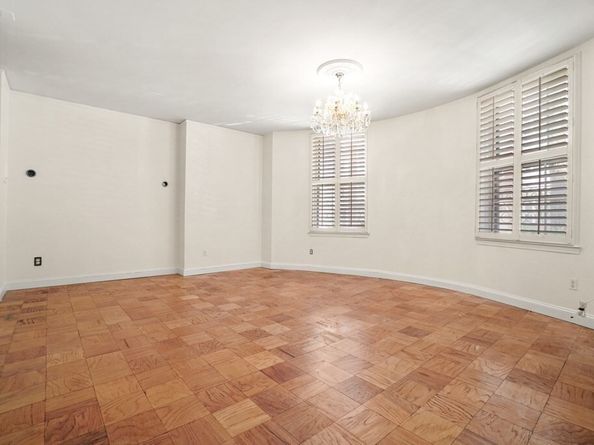 27 Bowdoin St 1C, Boston MA 02114