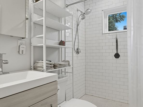 15 Swift Ter 3, Boston MA 02128