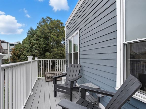15 Swift Ter 3, Boston MA 02128