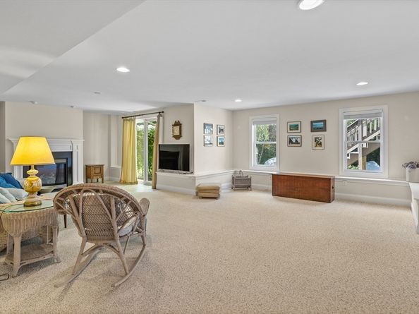 19 Sandstone Road 19, Westford MA 01886