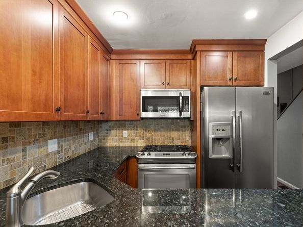 1 Boatswains Way 1, Chelsea MA 02150
